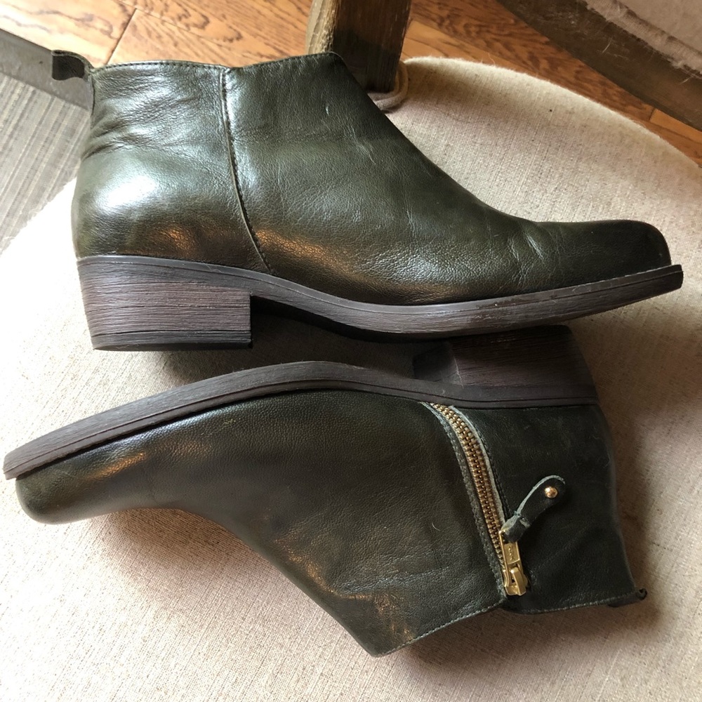 eric micheal booties